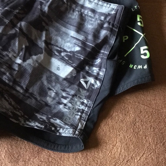 Reebok Running Shorts - Picture 4 of 4